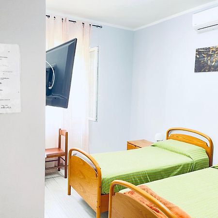 Affitta Camere Di Mattia Self Check In فيوميتشينو المظهر الخارجي الصورة